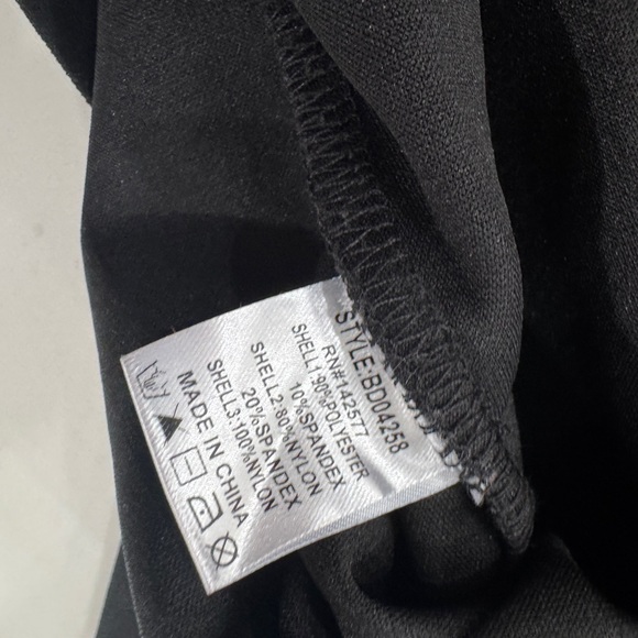 Chic Black Lace Long Sleeve Dress - Picture 5 of 10